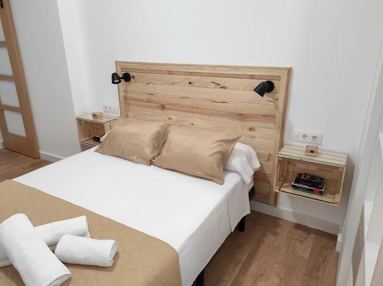 Apartamento Turistico Leo Баена Екстериор снимка